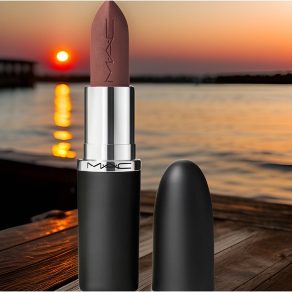 New "Whirl" MACximal silky matte lipstick - Picture 2 of 10